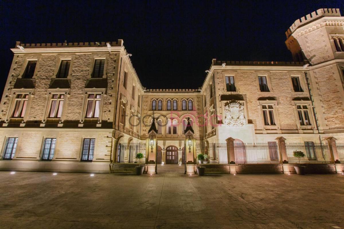 Apartamento Turistico Gala Dicastillo Exterior photo